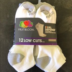 Men’s fruit of the loom low cut socks